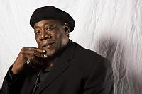 Klicke auf die Grafik fr eine grere Ansicht

Name:	Clarence_Clemons.jpg
Hits:	493
Gre:	32,3 KB
ID:	7536