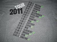 Klicke auf die Grafik fr eine grere Ansicht

Name:	TourShirt2011.jpg
Hits:	575
Gre:	195,2 KB
ID:	7578