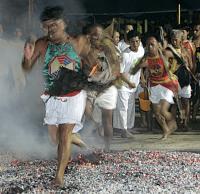 Klicke auf die Grafik fr eine grere Ansicht

Name:	27992-162542_THAILAND_VEGETARIAN_FESTIVAL_DLL112.jpg
Hits:	191
Gre:	43,3 KB
ID:	6616